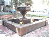 Фонтаны: вода и камень