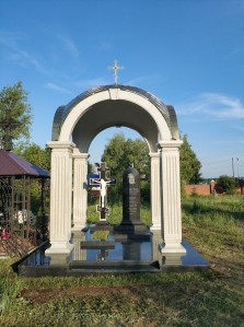 Ротонда - Гранит МАНСУРОВСКИЙ, Гранит ГАББРО(3260) - июнь 2018