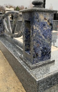 Каменные ограждения - Гранит BLUE PEARL , Гранит AZUL BAHIA(3458) - ноябрь 2019