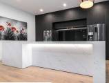 Стойка администратора - Аглокварцит BQ 8660 VENATINO(7015)